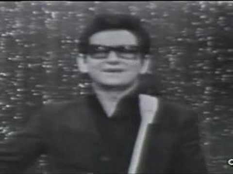 Gladys Knight Presents to Dick Clark - 1994