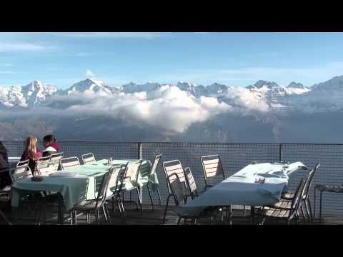 Überwältigendes Panorama vom Niesen