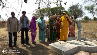 preview picture of video 'हिरुडीह पंचायत मे बन्द पड़े नलकूप और नलजल योजना, जनता मर रही बूंद बूंद पानी के लिए (गंगेव,रीवा मप्र)'