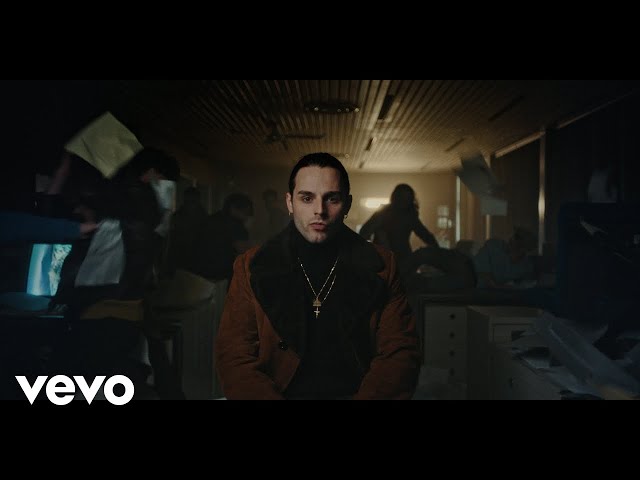 Ferma A Guardare von Ernia & Pinguini Tattici Nucleari ((jetzt ansehen))