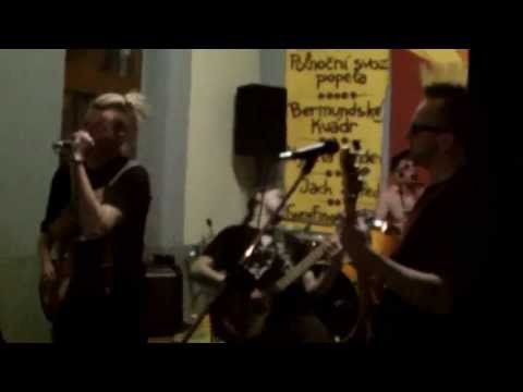 Bermudskéj Kvádr - Bermudskéj kvádr- Ustup nebo podrš, Vepřový dršky.