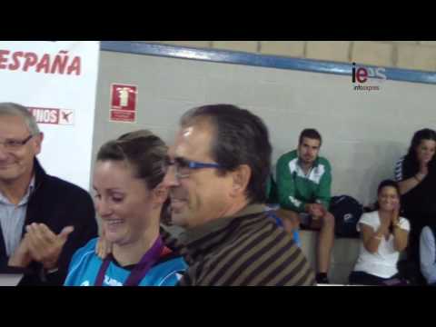 Infoexpres.es | Homenaje del CBM Elche a Vanesa Amorós (3/11/2012)