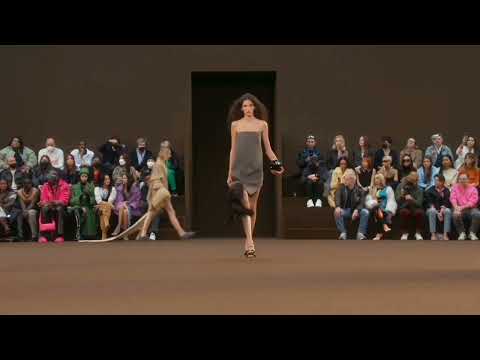 Africa Garcia for Loewe FW 2022 2023 Paris Fashion Week march 04 2022