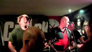 The Crack 'Glory Boys' live in Riffs Bar, Swindon, 02/06/12