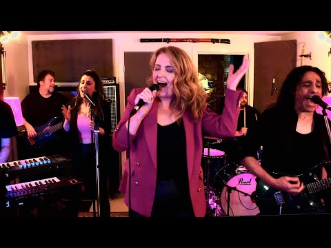 Singing 'Flashdance (What A Feeling)' LIVE!