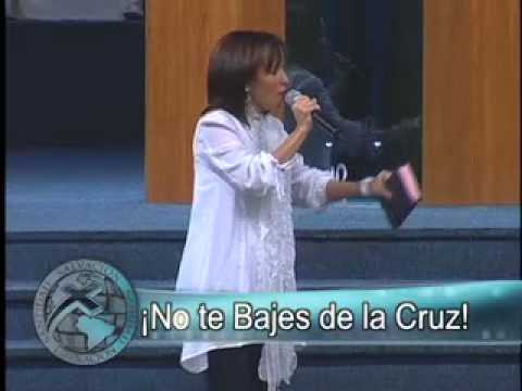 Don't leave the Cross. Pastora Rebeca de Bertucci (Friday, 10/8/2010)