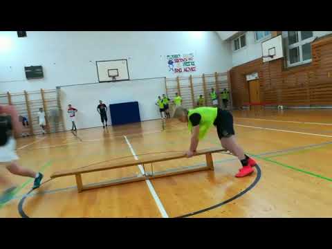 TJ Přeštice   trénink v hale U19