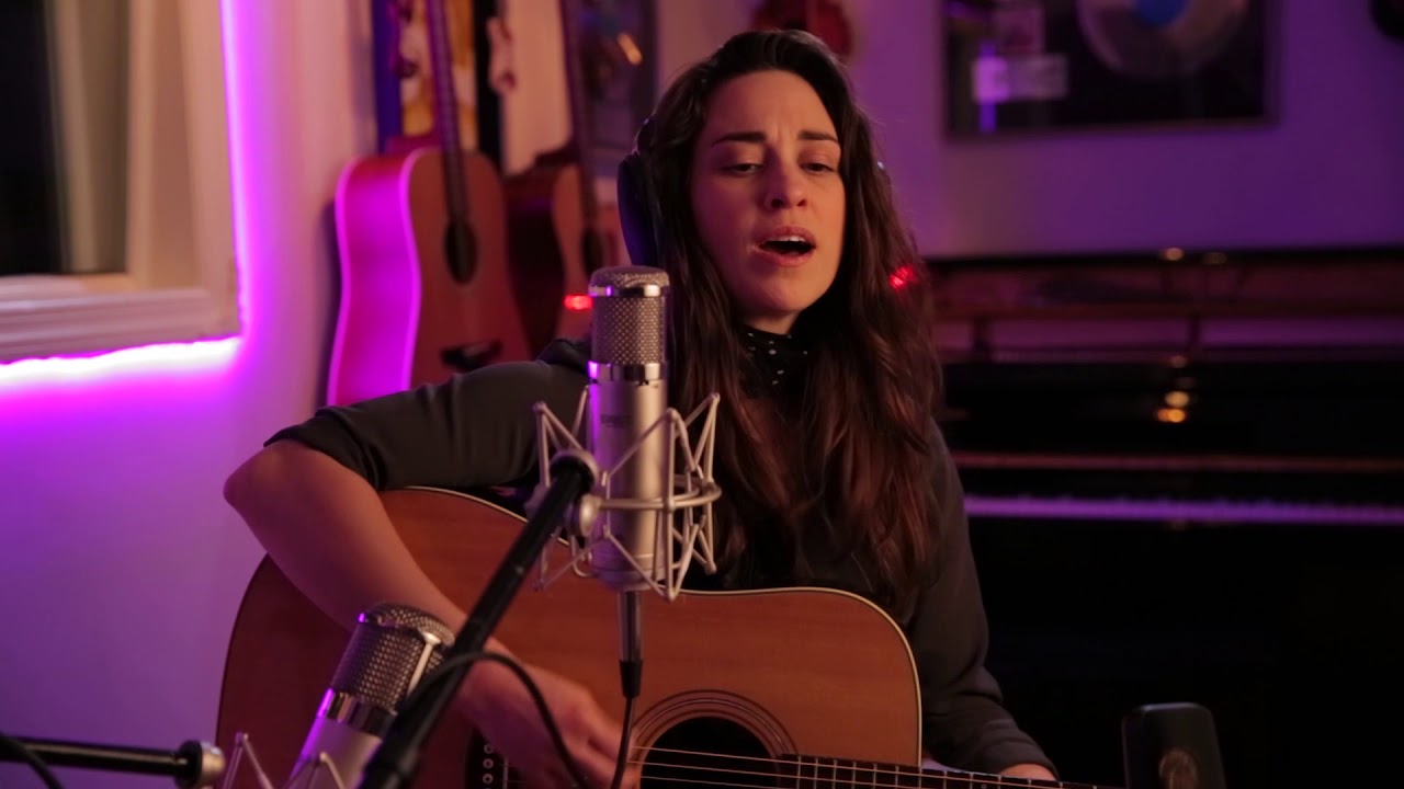 Promotional video thumbnail 5 for Elle Sera