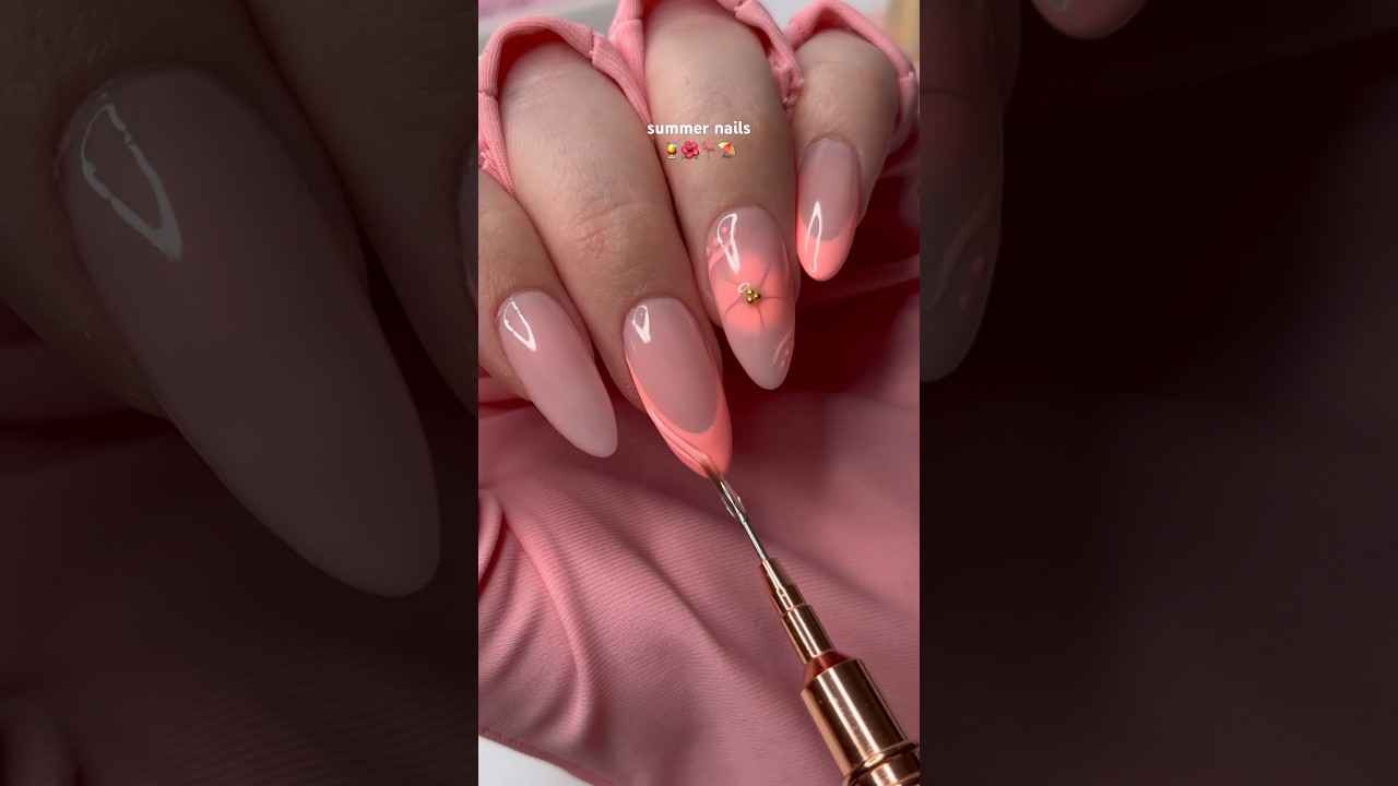 Summer Nails 🌺🦩 𝗣𝗿𝗼𝗱𝘂𝗰𝘁𝘀 𝗳𝗿𝗼𝗺 𝗴𝗲𝗹𝗶𝗽𝗼𝘁𝗶𝗼𝗻.𝗰𝗼𝗺 #nails #diynails #nailart