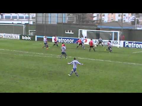 Gol de Etxabe 2-0, Somorrostro 5-0 Padura