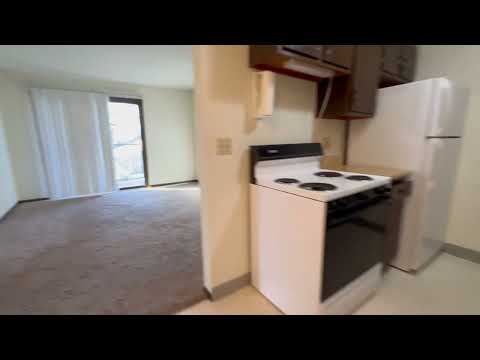 Lincoln Condo: 2527 H St