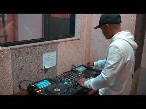 Dj Enio_mix_moombathon