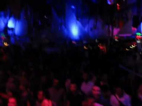 Scream Storm Will I Am & Britney Spears Basto-StormChaser By Brothers Djs @ Pacha