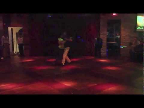 Yami and St'Effy demo Kizomba and Semba at Gloria's