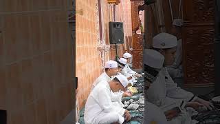 Download lagu MERDU..!! UST DANIAL AL FUSHOLA TIMMAASSALAM  #sulukmerdu #shalawatviral #majelissholawatsokarajjeh mp3