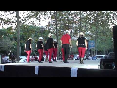 ANA COUNTRY. 4 TROBADA DE BALL COUNTRY I LINE DANCE FESTA MAJOR D'ESPLUGUES.mp4