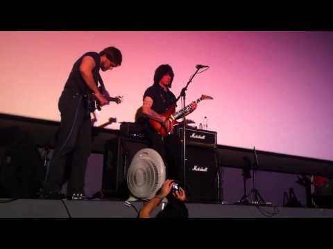 Michael Angelo Batio jamming the Blues with Stelios Sovolos at Modern Music Arts