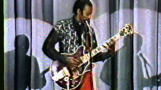 Chuck Berry - Johnny Carson Show 1989 