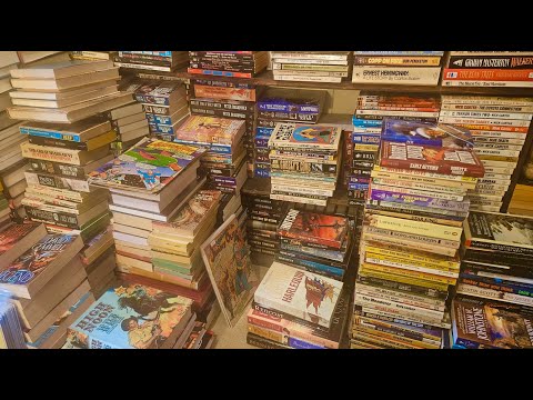 Vintage Paperback Picks - The Loneliness of the Long-Distance Runner by Alan Sillitoe