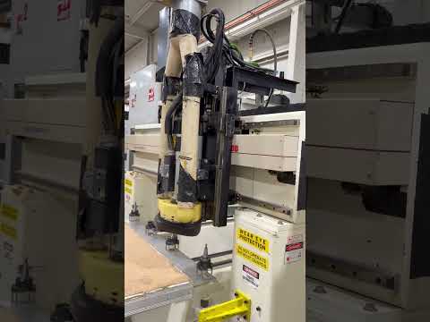 2004 THERMWOOD CS 40 CNC ROUTER | CNC EXCHANGE (1)