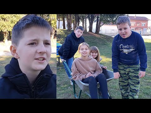 ZEZNULI CURE, A ONDA SE DESILO OVO