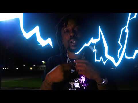 ROCK SOLID SCOTTIE x KITCHEN - "SNAKE MY MANS (OFFICIAL VIDEO)[SHOT BY QUANTITY CINEMATICS]