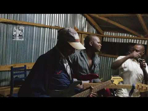 KORE NYAGITARI _JOHN ARIISI