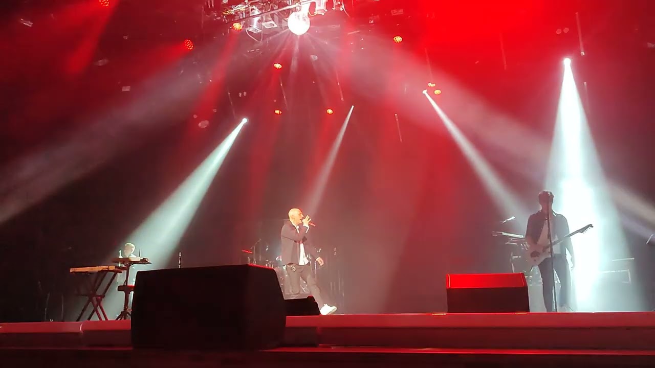 Андрей Державин и группа Сталкер в Череповце👏👏👏09.03.2024