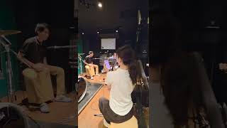 セッション楽しい。 #toricago #cover #アコースティックギター  #ただ君に晴れ  #ヨルシカ #歌ってみた