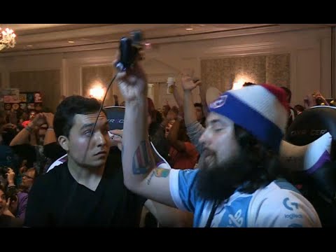 Pound 2016 - Hax (Fox) Vs. Mango (Marth) - Winners Semis - SSBM