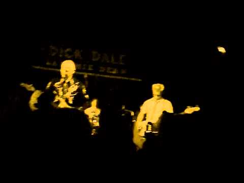 Dick Dale - "Folsom Prison Blues" (medley) 6/20/2011