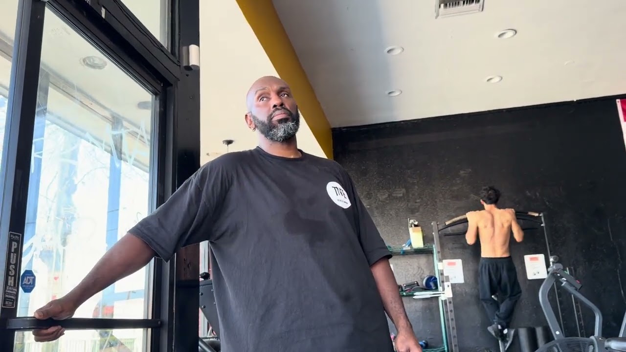 Visiting new era boxing gym in reseda California 