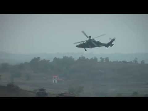 Unterstützungshubschrauber Tiger feuert HOT LFK während ILÜ 2010 Bergen Hohne Bundeswehr