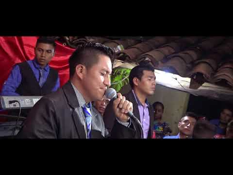 Con el corazón en la mano // Ernesto Reyes y Viñadores de Cristo