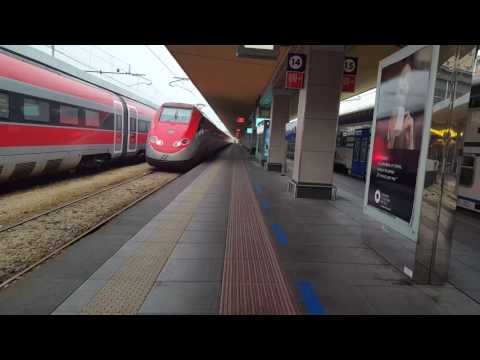 Partenza frecciarossa da Torino porta nuova