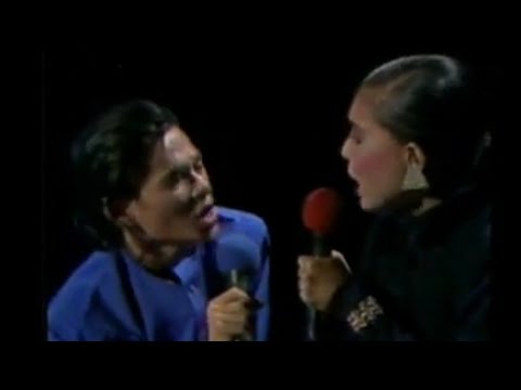 Noorkumalasari & Sudirman - Bimbang Terluka Lagi | Wajah (1985)