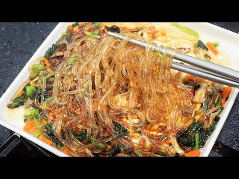 How to make Ottogi instant japchae (Korean stirfried glass noodles) - ready in 5 minutes