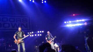 3 Doors Down - Let Me Go (Live in Orlando, FL 7/21/15)