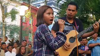 Download lagu Sedap budak ni nyanyi,berdiri bulu roma kalau dengar mp3