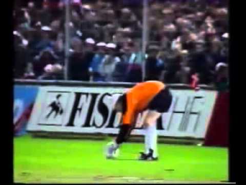 1990.10.10.Denmark v Faroe Islands 4-1 (Highlights)