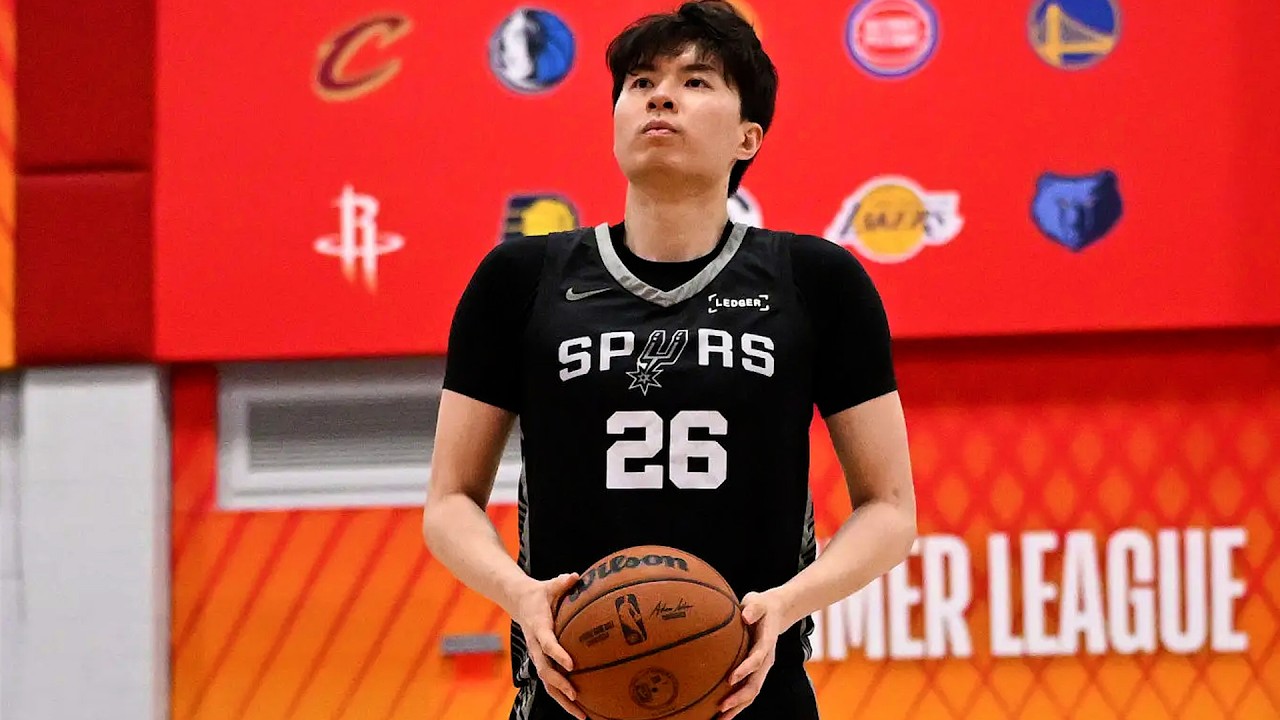 '개인 최다 12득점', 이현중의 도전은 아직 끝나지 않았다 | NBA 서머리그