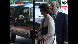USA: WASHINGTON: IRISH PRESIDENT MARY ROBINSON VISIT