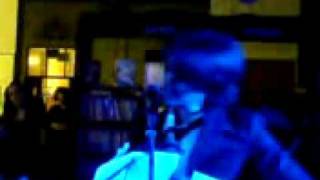 Guillmots, Fyfe Dangerfield, Standing on the last star