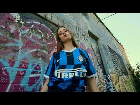 Santa Salut - 90 Retro