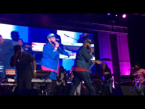 James Fortune & Zacardi Performing “Favor Of God” at Praise In The Park