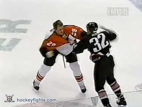 Rob Ray vs Todd Fedoruk