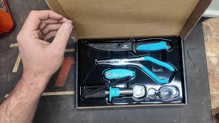 Mossy Oak Fishing Tool Kit Unboxing