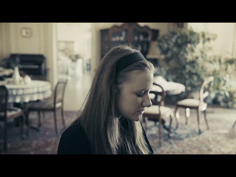 Lucy Galczak - Schemat (Official Music Video)