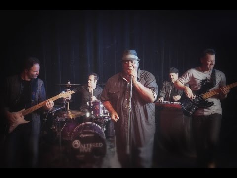Altered Five Blues Band "Demon Woman" [OFFICIAL VIDEO]