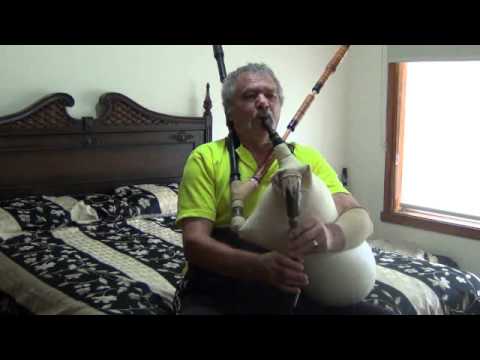 Macedonian Gajda - Zensko Oro (Two Drones)